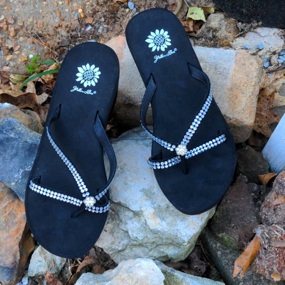 Yellow Box Shoes Yellow Box Gateway Black Rubber Wedge Flip Flop Sandals With Brilliant Crys